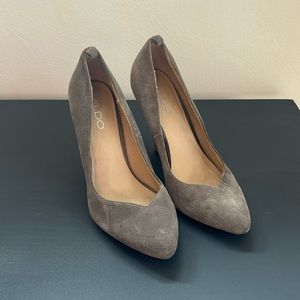 Aldo Grey Suede 4” Heels - Size 8.5